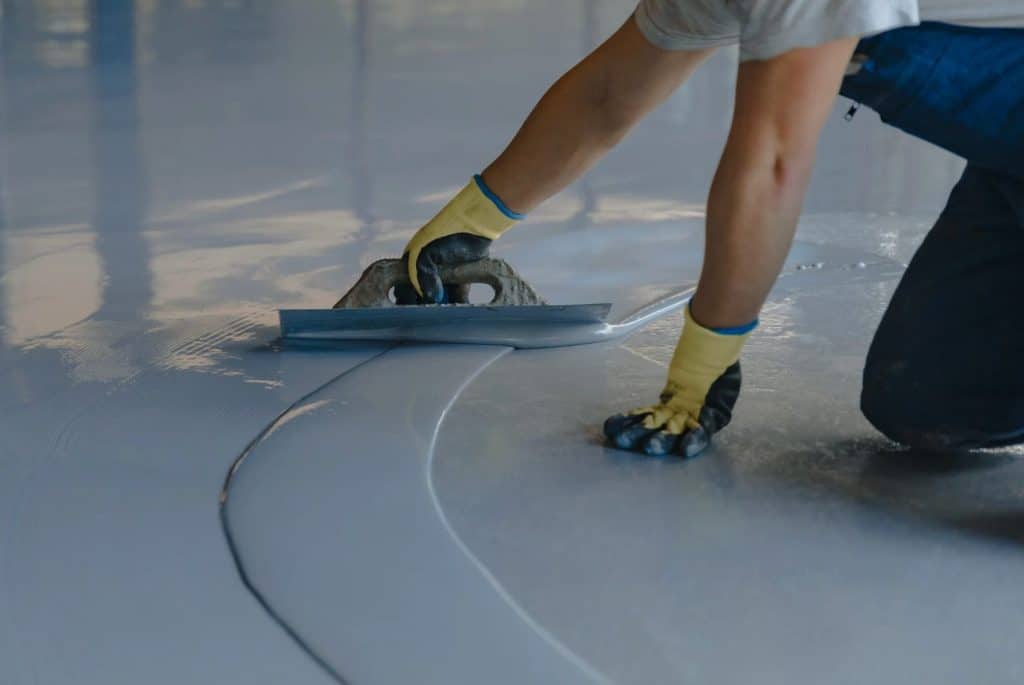 pintura epóxica para pisos industriales y bodegas